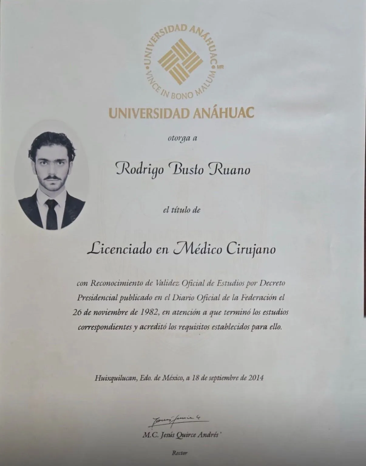 Diploma Médico